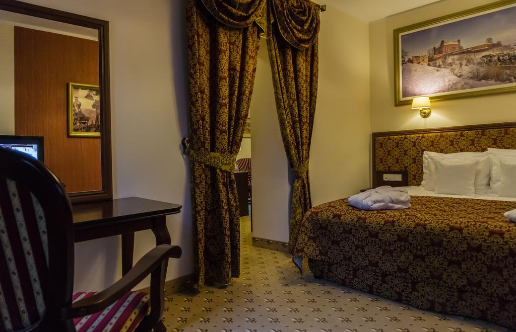 Zamek Gniew - Palac Marysienki Chambre photo