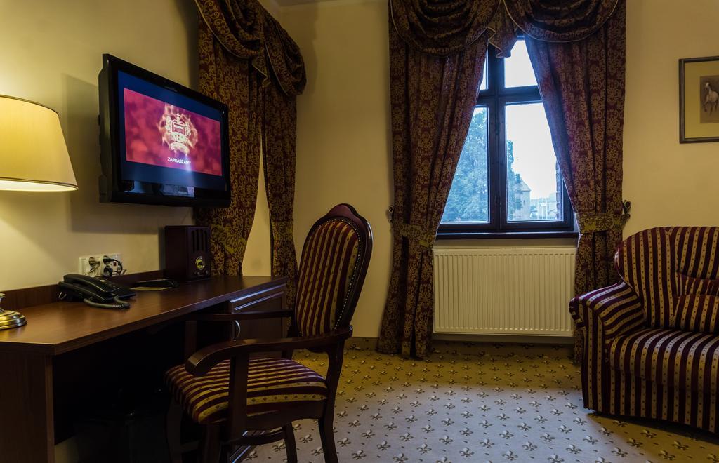 Zamek Gniew - Palac Marysienki Chambre photo