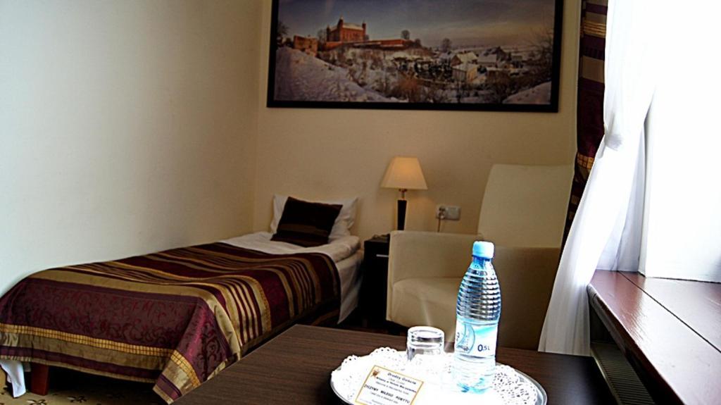 Zamek Gniew - Palac Marysienki Chambre photo
